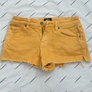 RVCA women’s shorts. Size 27. Never worn.